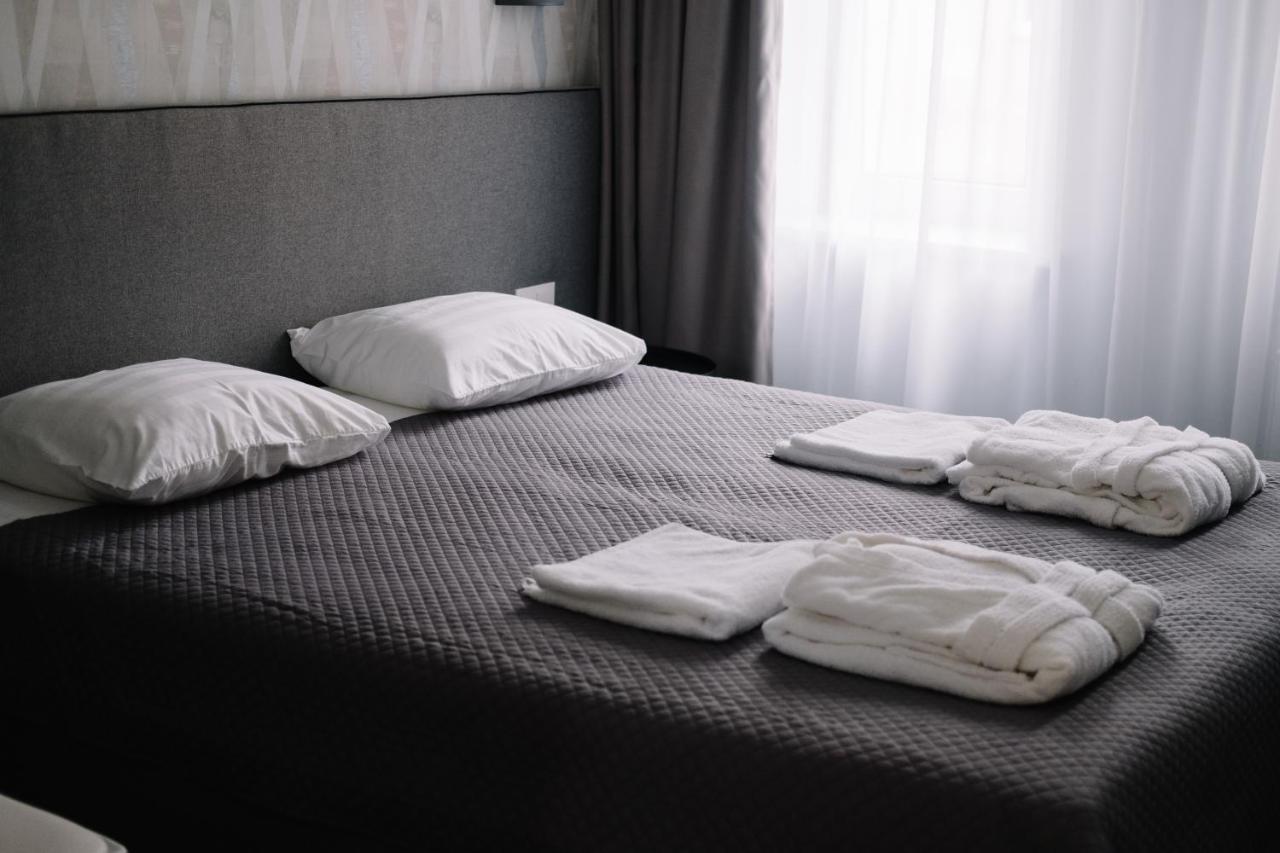 Bohema Hotel Telšiai Екстериор снимка