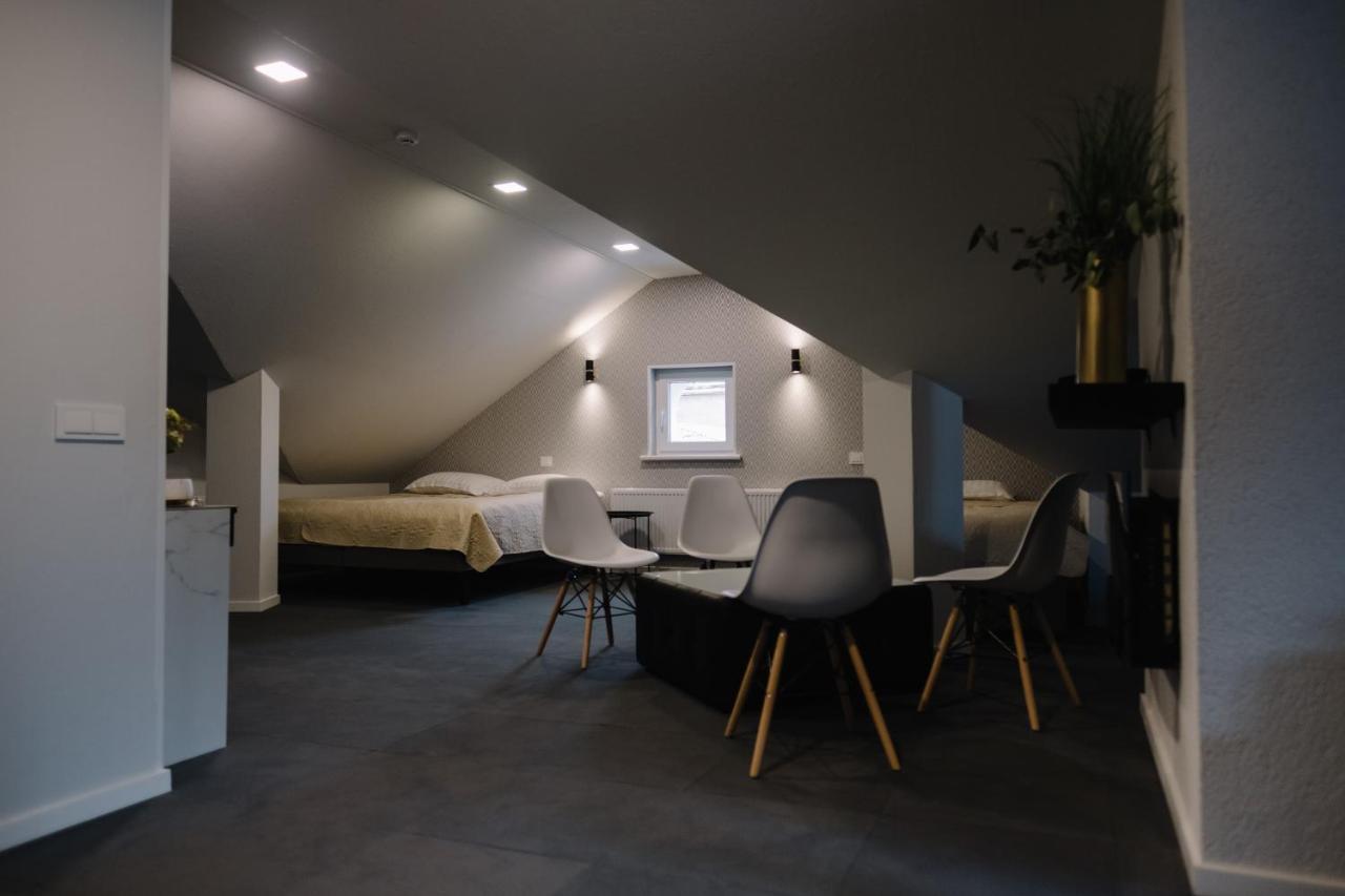 Bohema Hotel Telšiai Екстериор снимка