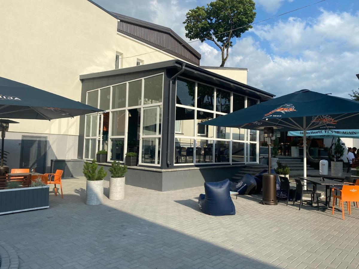 Bohema Hotel Telšiai Екстериор снимка