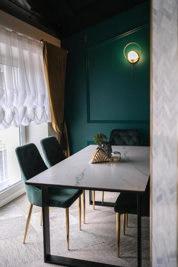 Bohema Hotel Telšiai Екстериор снимка