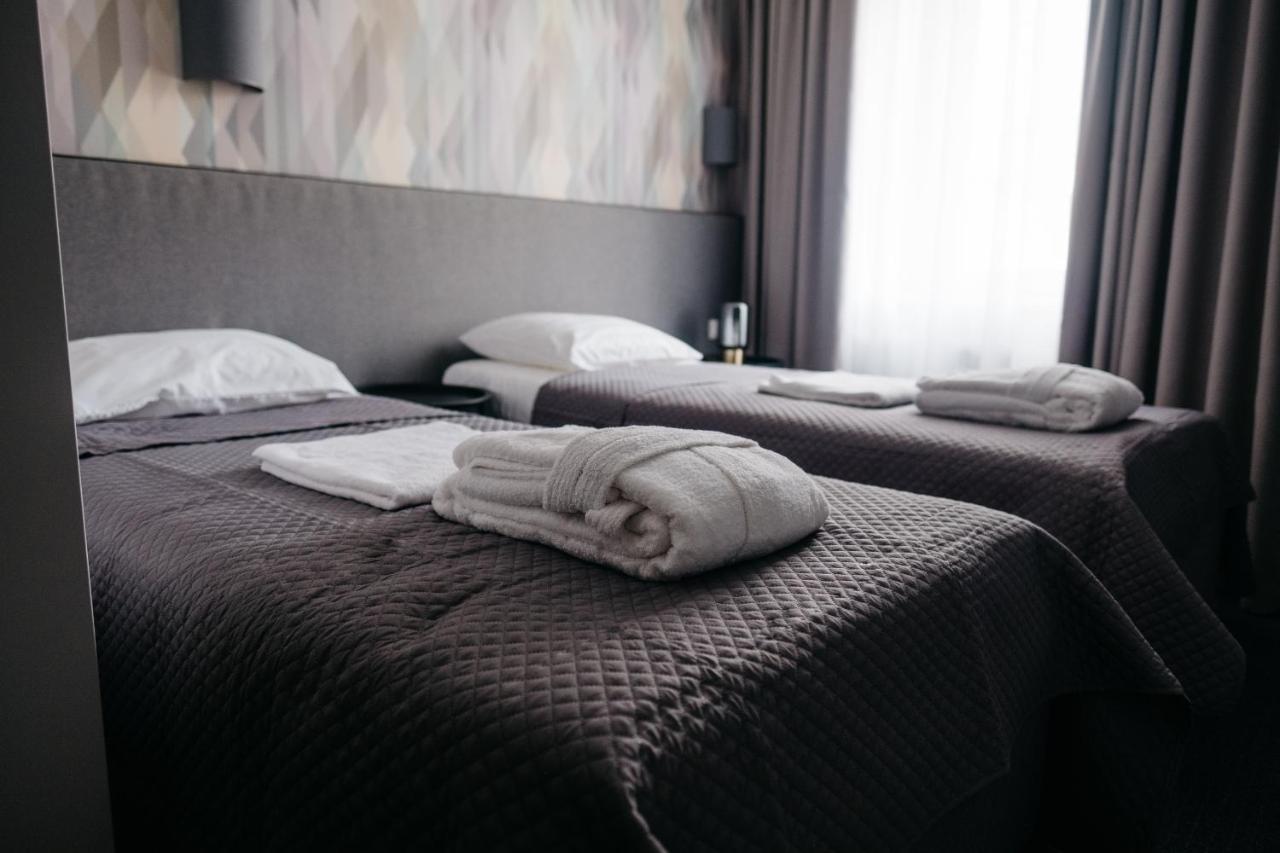 Bohema Hotel Telšiai Екстериор снимка